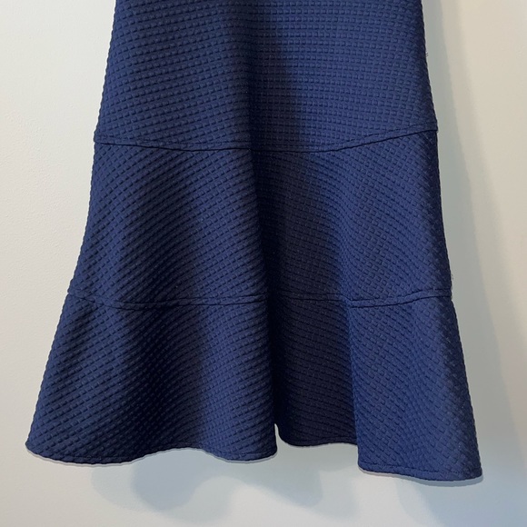 Eliza J Navy Short Sleeve Open Back Fit and Flare Mini Dress 2P - Picture 3 of 12